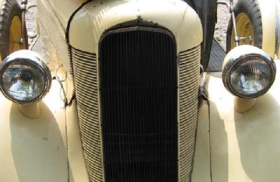 large_126025-vintage-amp-classic-car-club-of-pakistan-img-2809